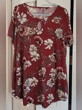 Women's Red Floral Short-Sleeve Tunic Top